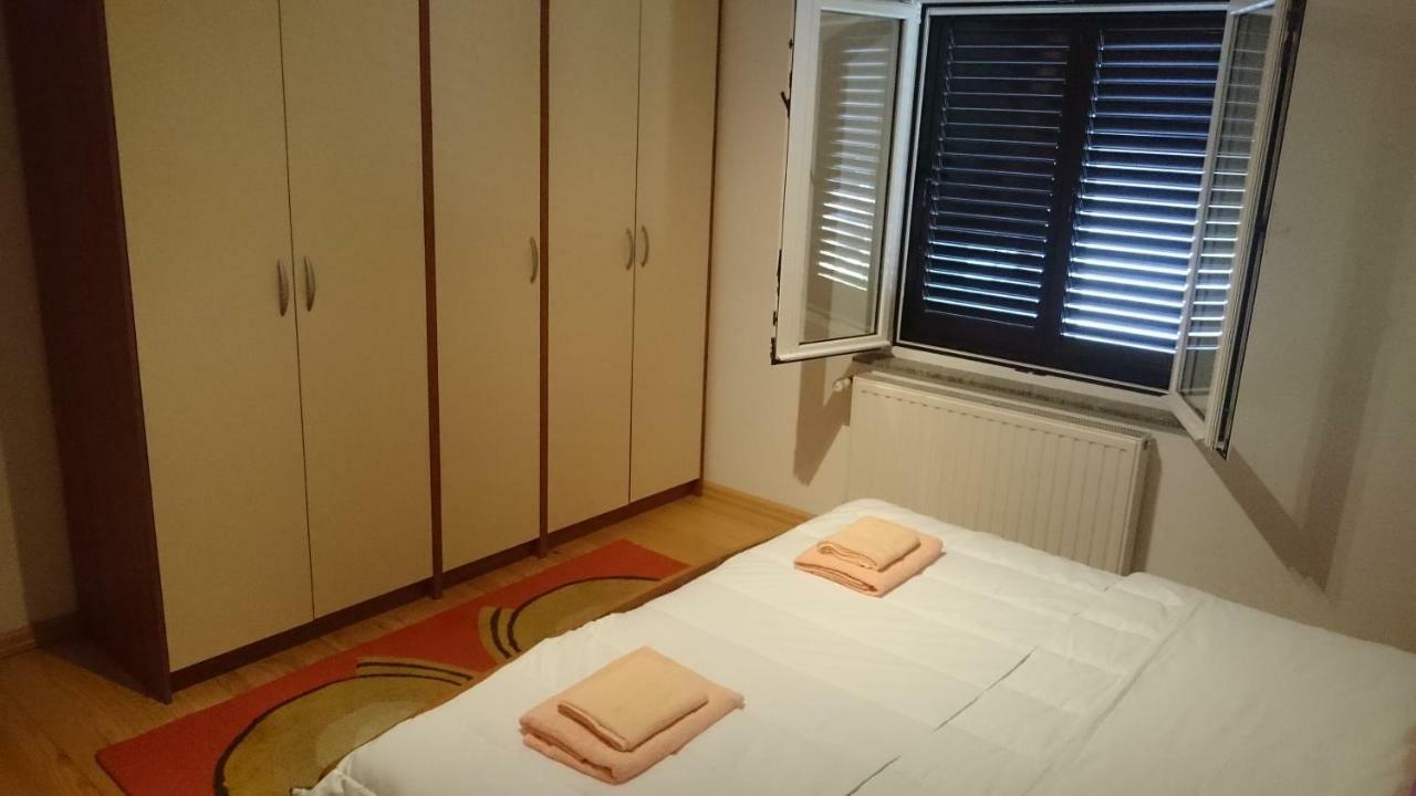Apartment Kosic Zgaljic Exteriör bild