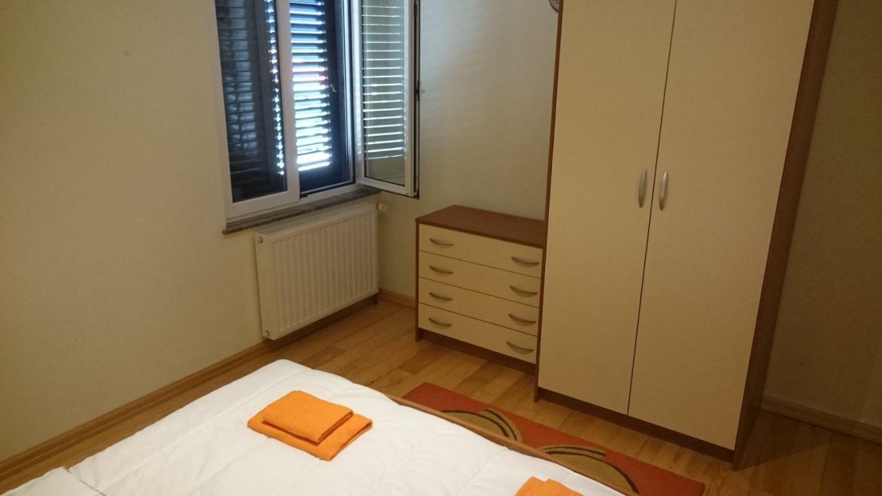 Apartment Kosic Zgaljic Exteriör bild
