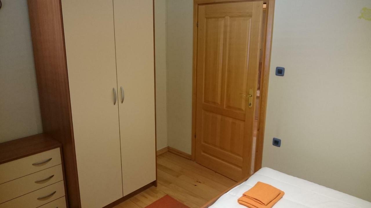 Apartment Kosic Zgaljic Exteriör bild